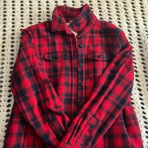 Barely worn L.L bean jacket for sale! ❤️